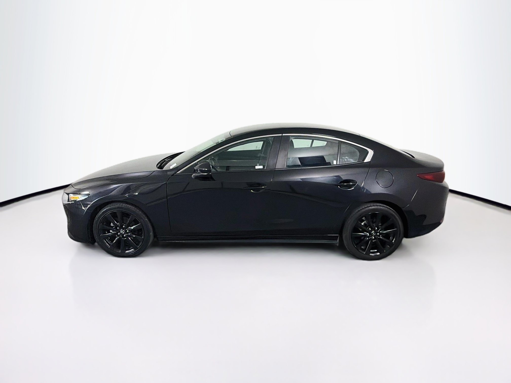 Used 2024 MAZDA MAZDA3 s FWD image 4