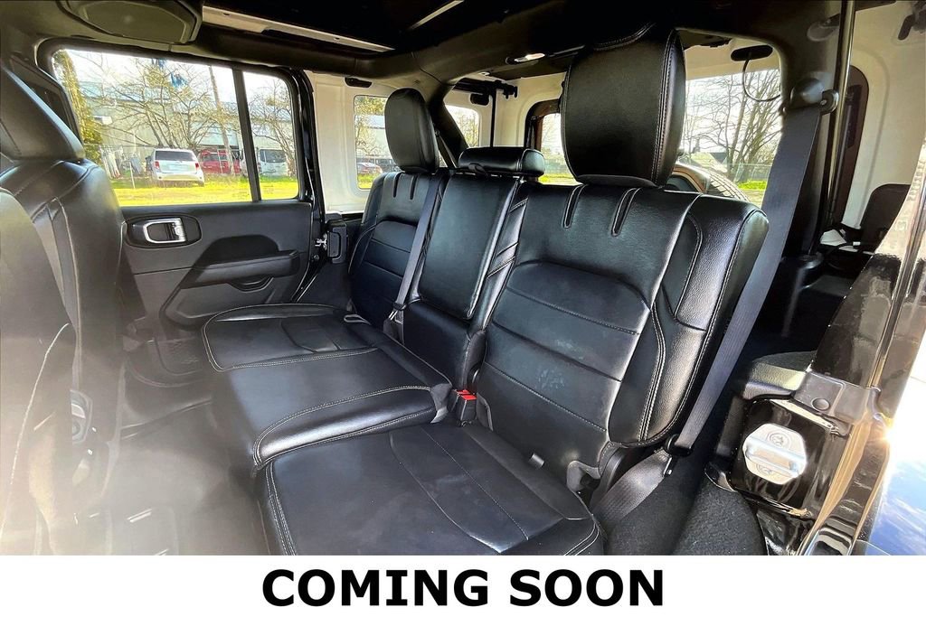 Used 2022 Jeep Wrangler Unlimited Sahara image 22