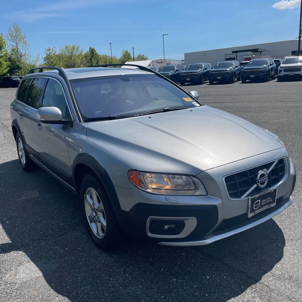 Used 2010 Volvo XC70 3.2 AWD/4WD image 2