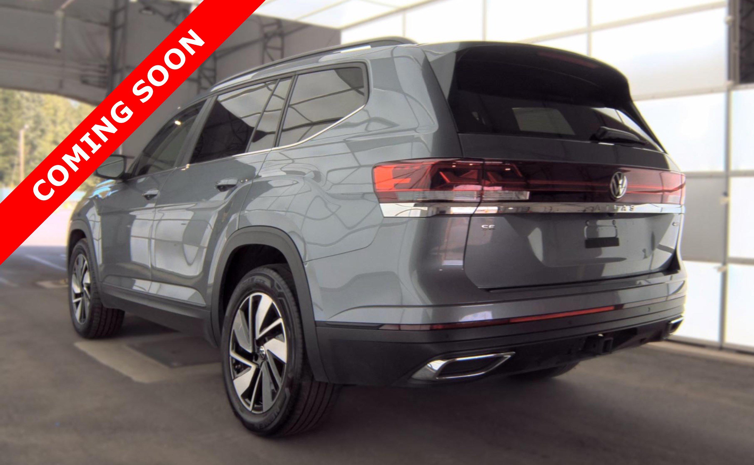 Used 2024 Volkswagen Atlas SE AWD/4WD image 5