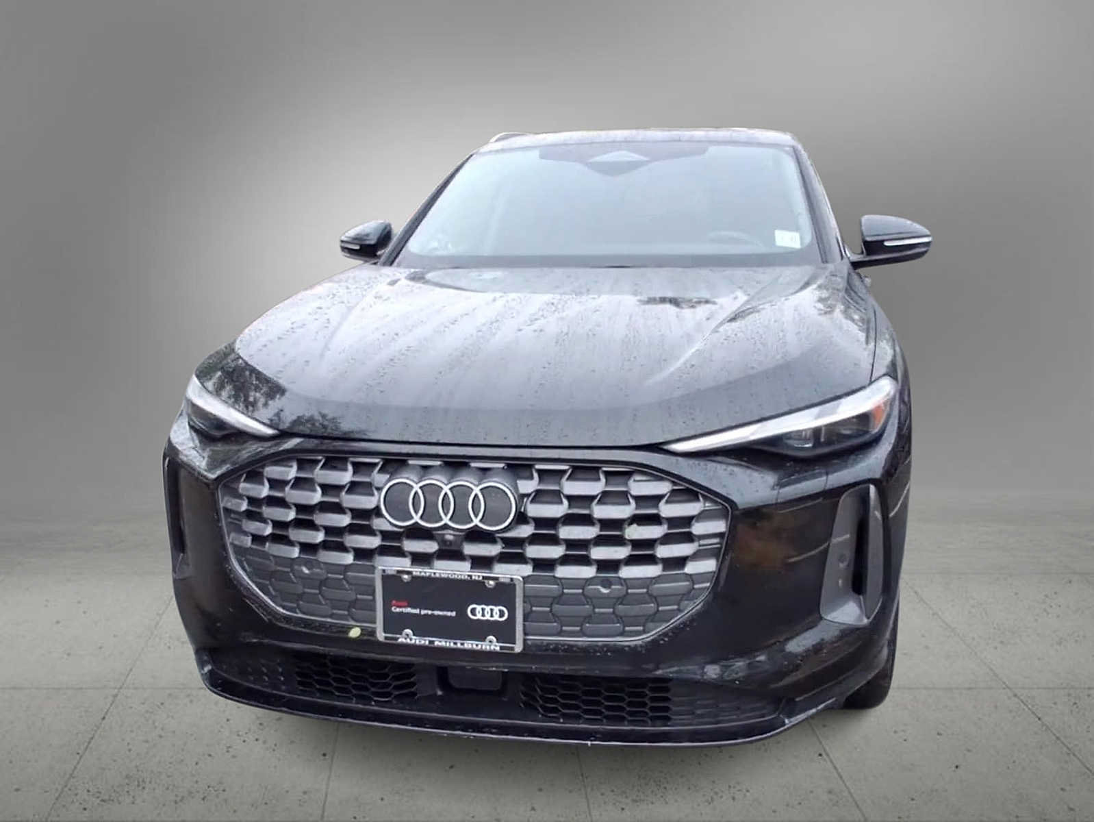 Used 2025 Audi Q5 Premium w/ Convenience Package AWD/4WD image 3