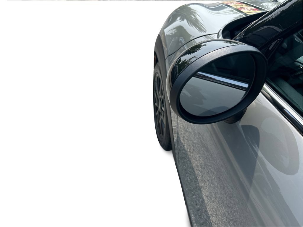 Used 2015 MINI Cooper S FWD image 29