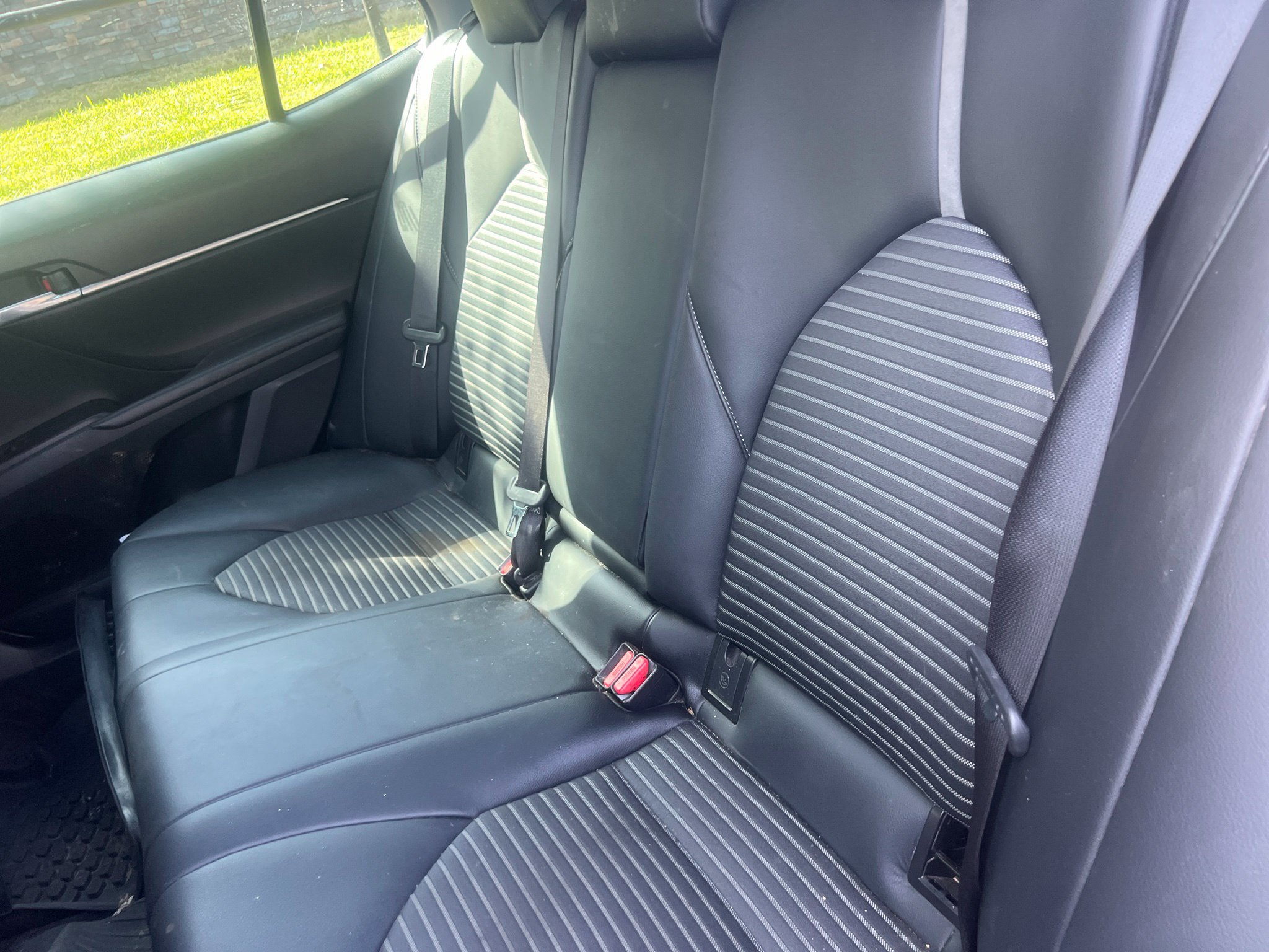 Used 2023 Toyota Camry SE w/ Convenience Package FWD image 14