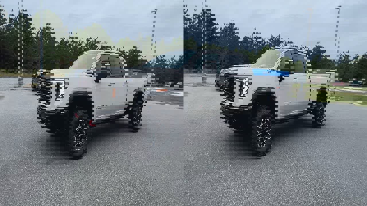 New 2026 GMC Sierra 2500 AT4X image 4