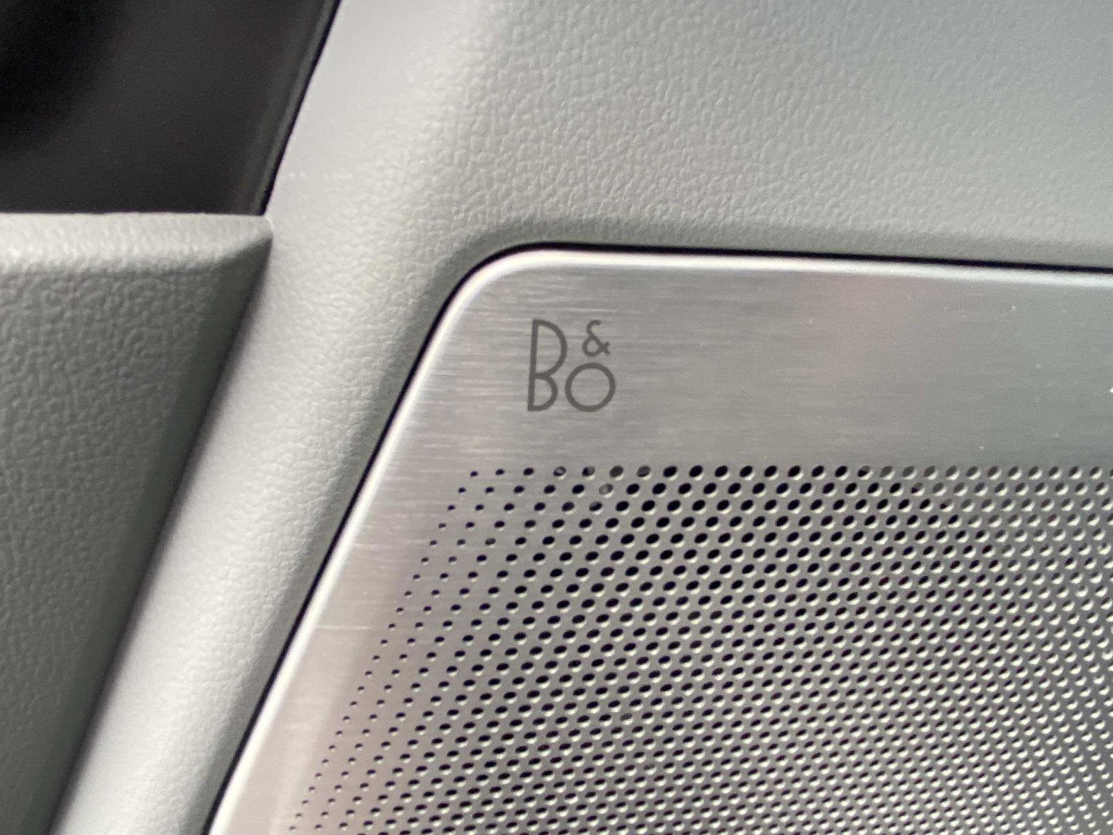 Used 2023 Ford F150 Limited image 13