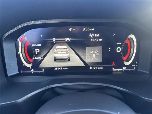 Used 2021 Nissan Rogue Platinum image 11