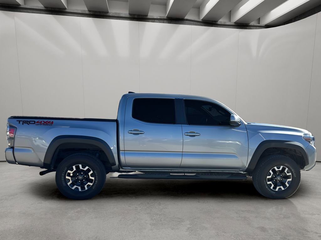 Used 2020 Toyota Tacoma TRD Off-Road w/ Technology Package image 6