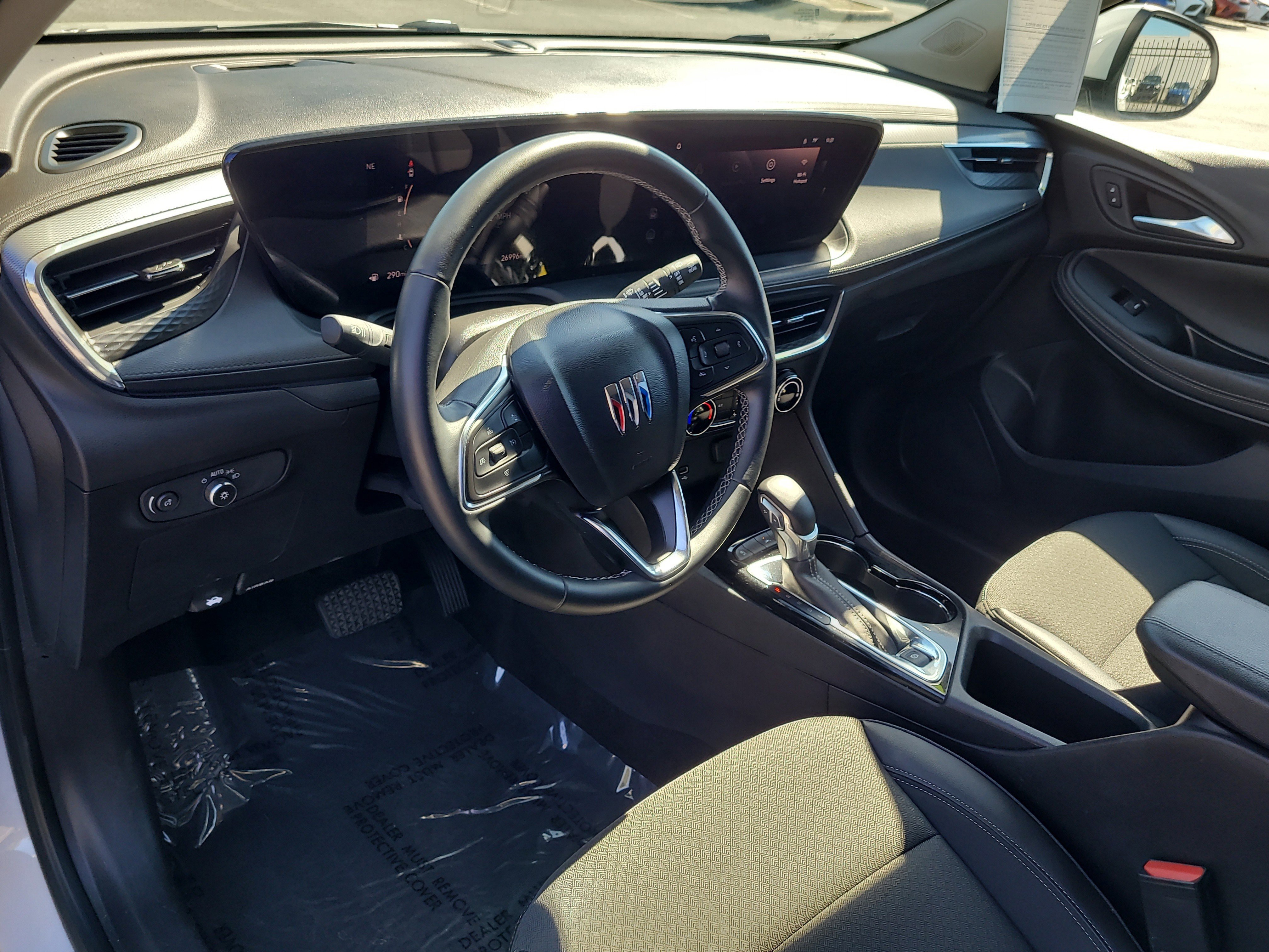 Used 2025 Buick Encore GX Preferred image 19