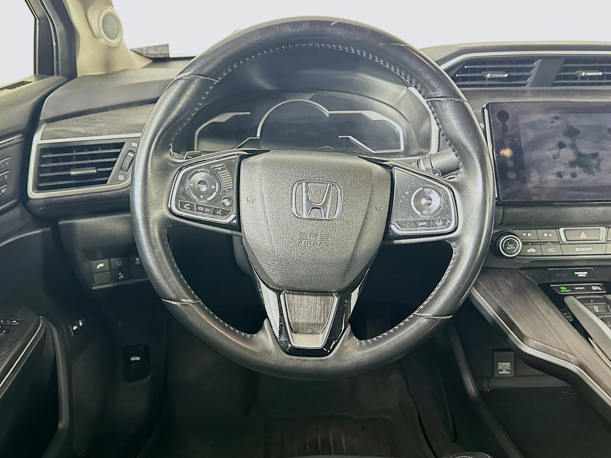 Used 2018 Honda Clarity Touring image 17