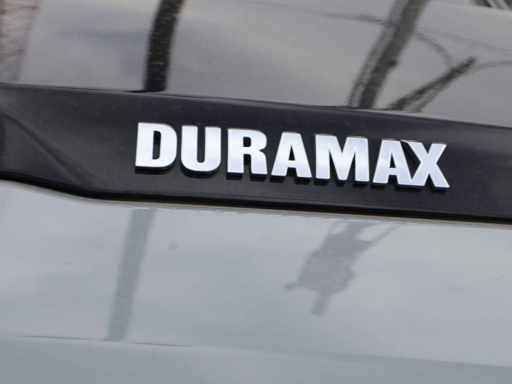 Used 2024 Chevrolet Silverado 1500 ZR2 w/ Technology Package image 9