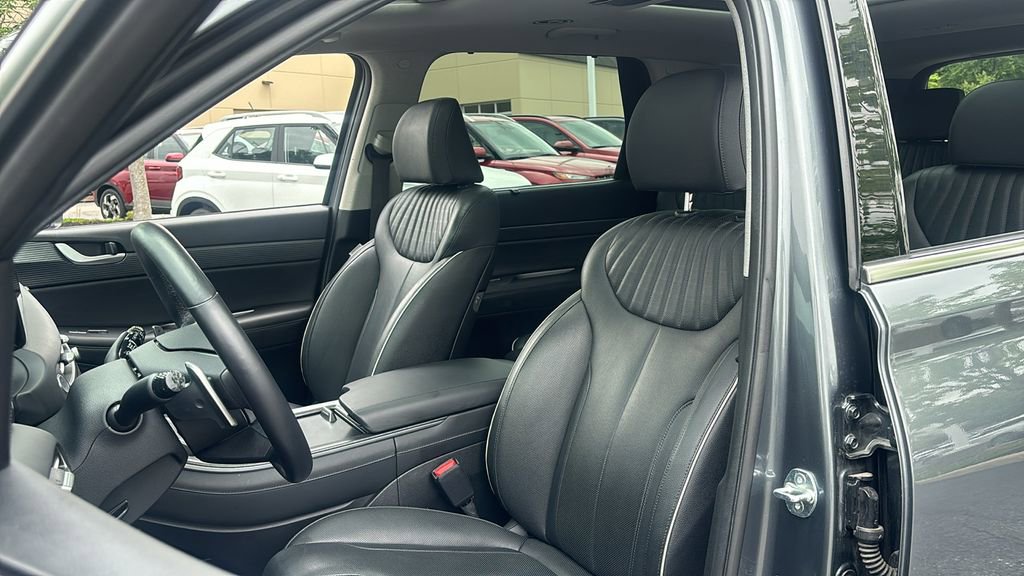 Used 2024 Hyundai Palisade Limited image 10