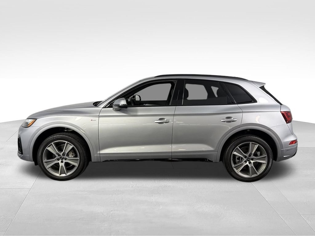 Used 2025 Audi Q5 2.0T Premium w/ Convenience Plus Package AWD/4WD image 10
