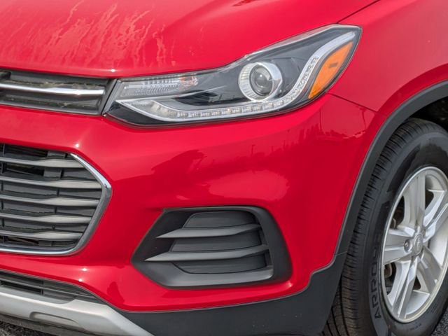 Used 2018 Chevrolet Trax LT w/ LT Convenience Package image 9