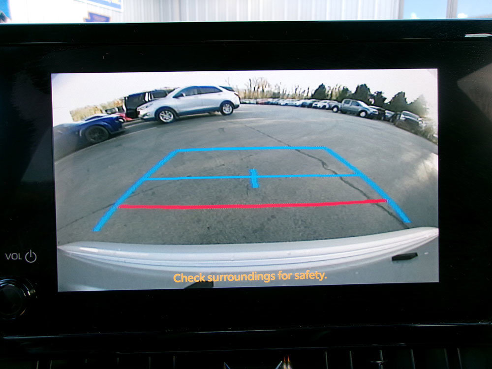 Used 2023 Toyota Corolla LE AWD/4WD image 16