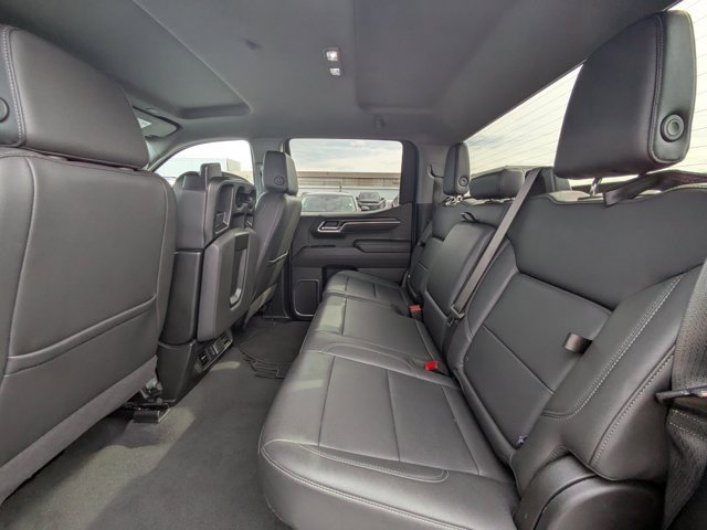 Used 2025 GMC Sierra 1500 SLT image 12