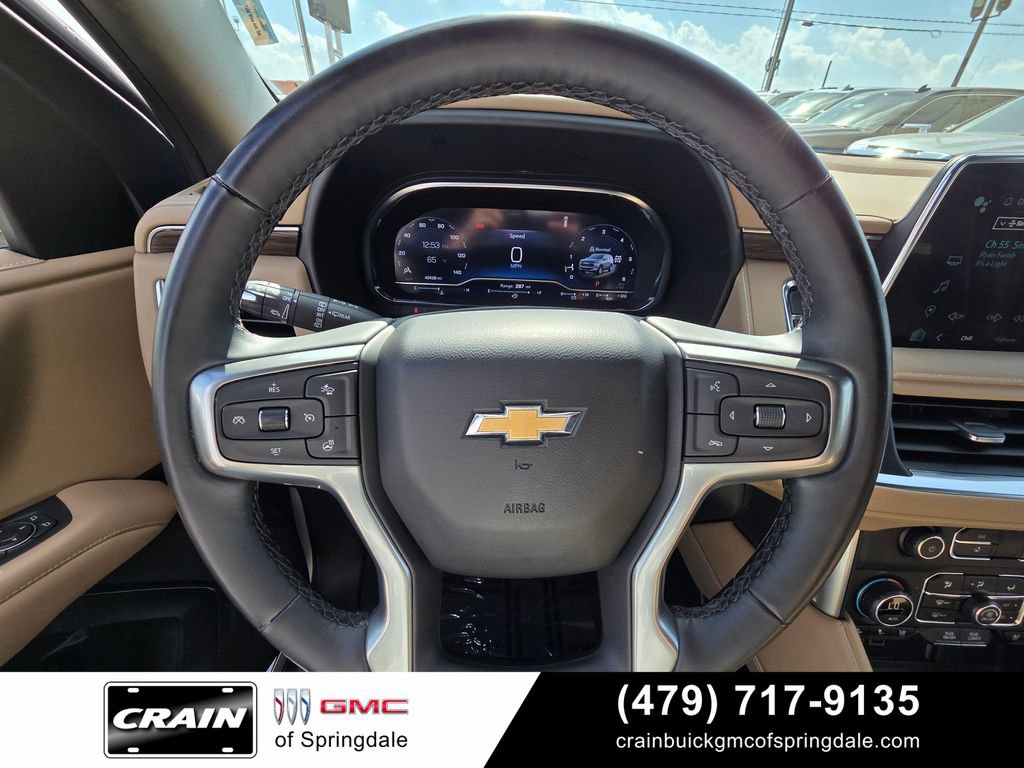 Used 2024 Chevrolet Tahoe Premier AWD/4WD image 14