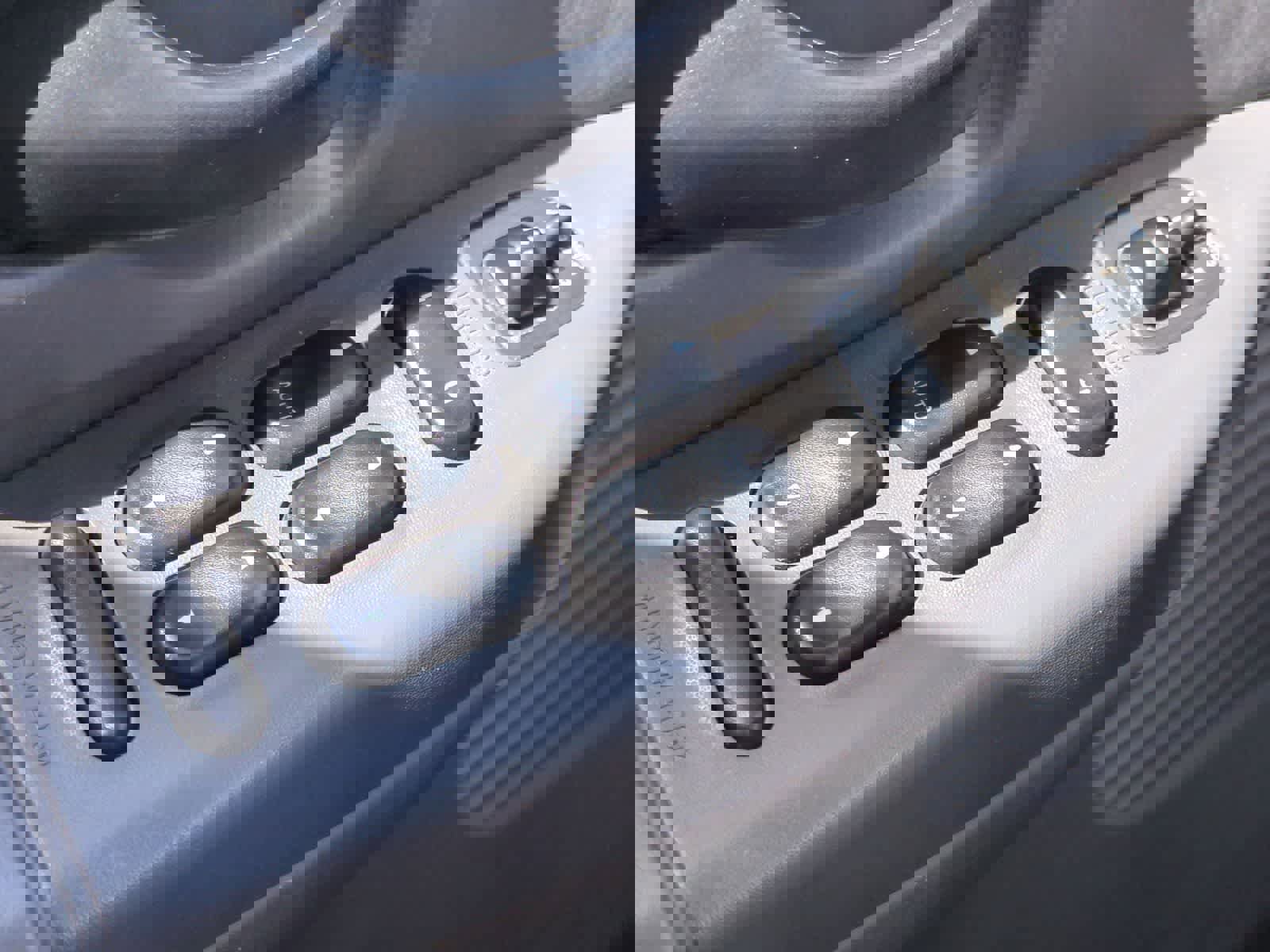 Used 2001 Ford F150 Lariat AWD/4WD image 28