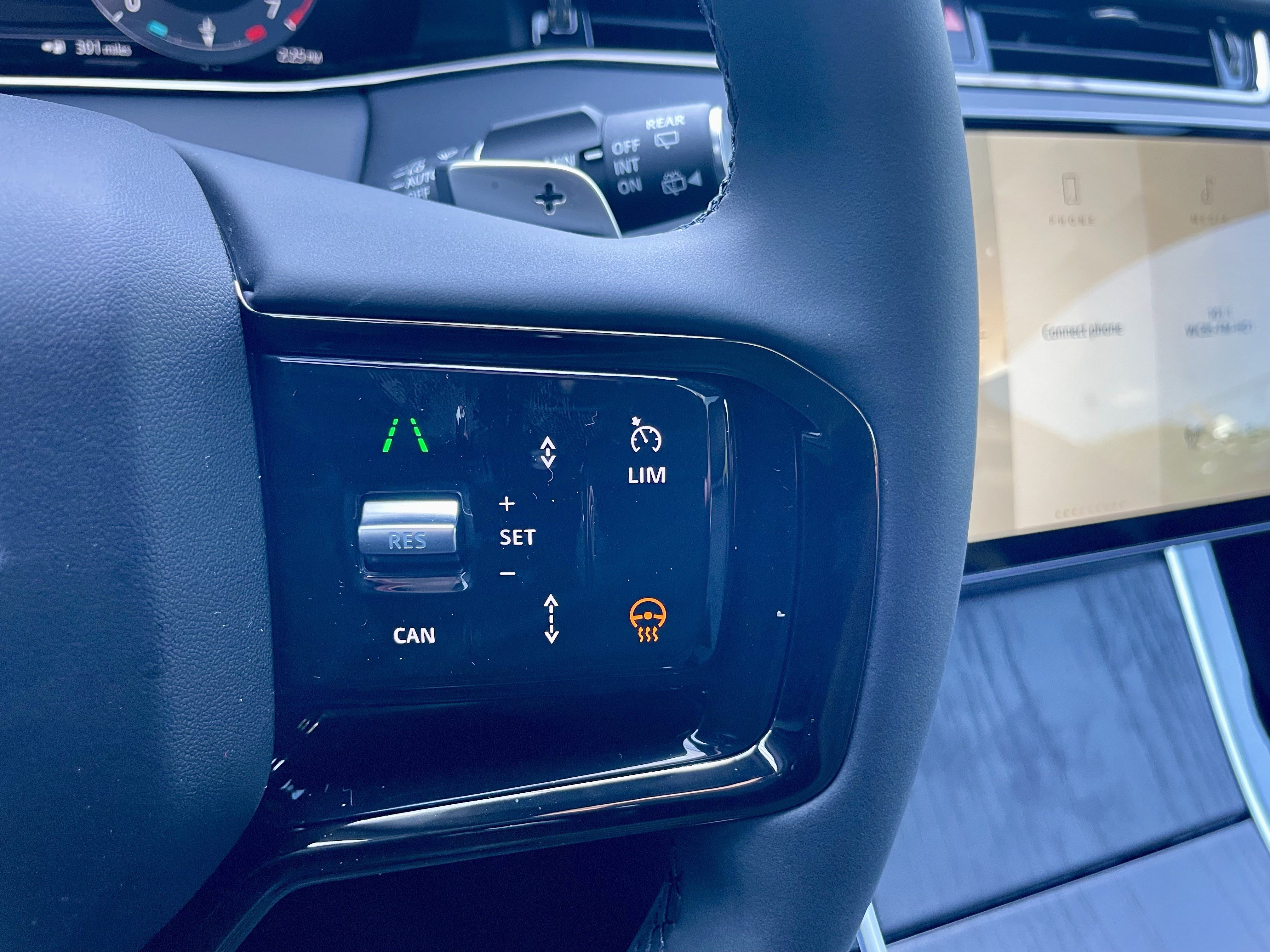 New 2026 Land Rover Range Rover Evoque Hoxton AWD/4WD image 22
