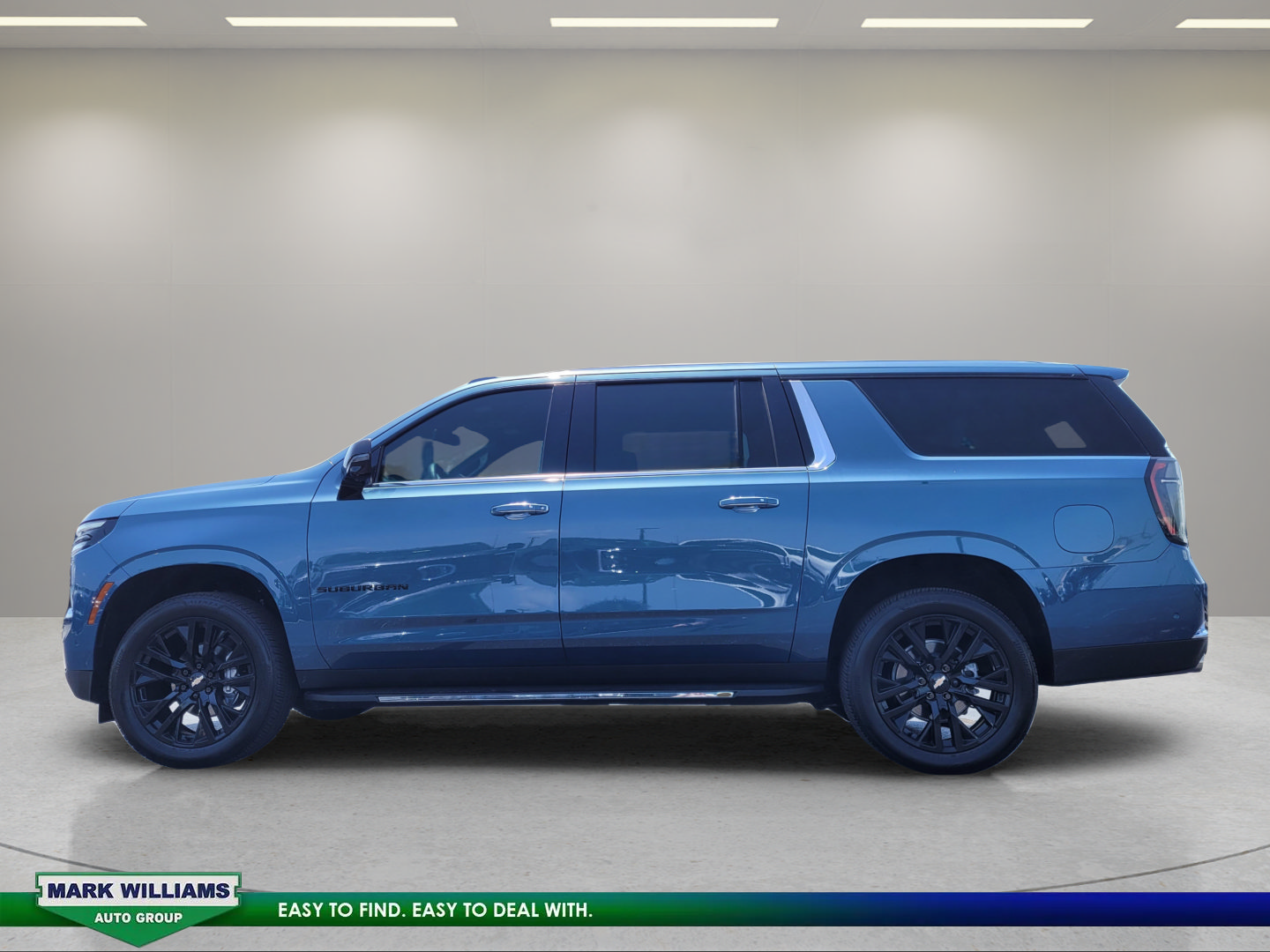 Used 2026 Chevrolet Suburban Premier AWD/4WD image 7