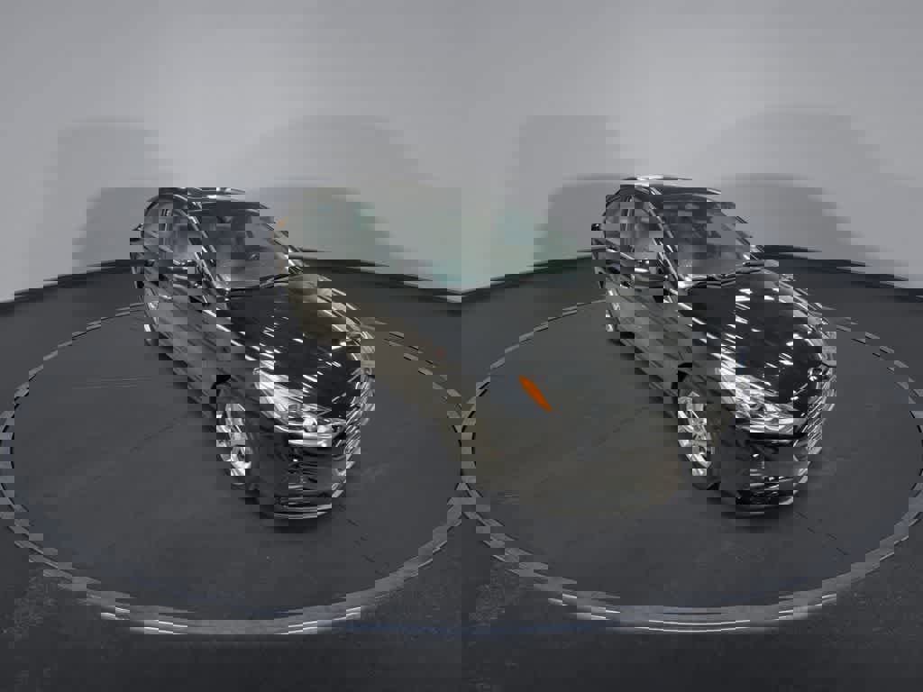 Used 2018 Hyundai Sonata Limited w/ Cargo Package image 2