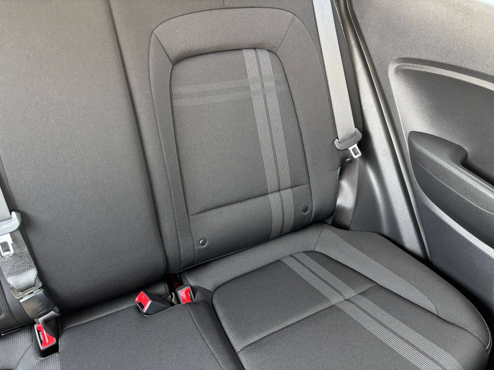 Used 2026 Hyundai Venue SEL FWD image 37