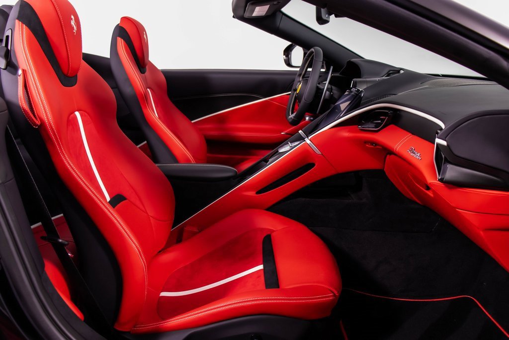 Certified 2024 Ferrari Roma Spider image 54