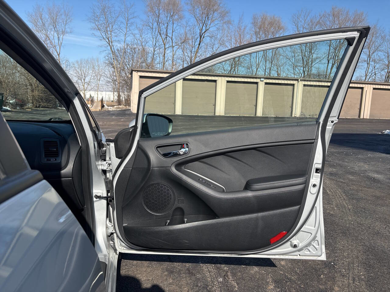 Used 2016 Kia Forte LX image 25