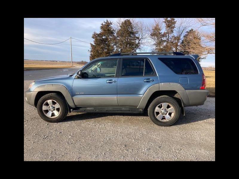 Used 2003 Toyota 4Runner SR5 AWD/4WD image 1