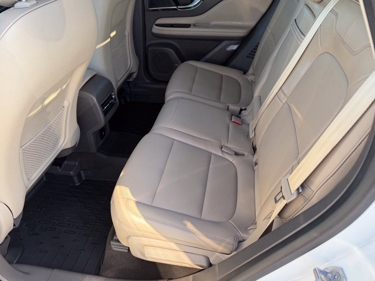 Used 2020 Lincoln Corsair FWD image 40