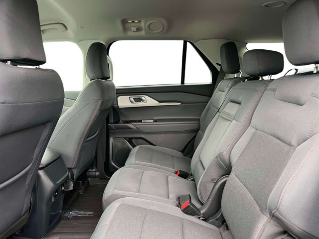 Used 2026 Ford Explorer Active AWD/4WD image 16