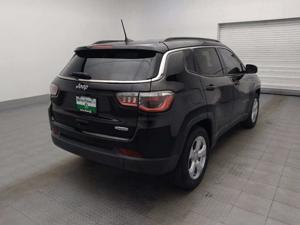 Used 2020 Jeep Compass Latitude FWD image 9