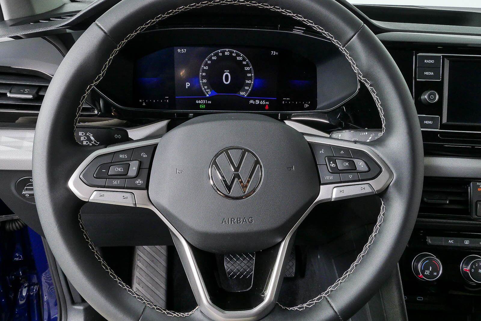 Certified 2023 Volkswagen Taos S FWD image 7