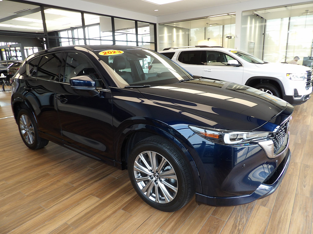Certified 2023 MAZDA CX-5 Signature AWD/4WD image 3