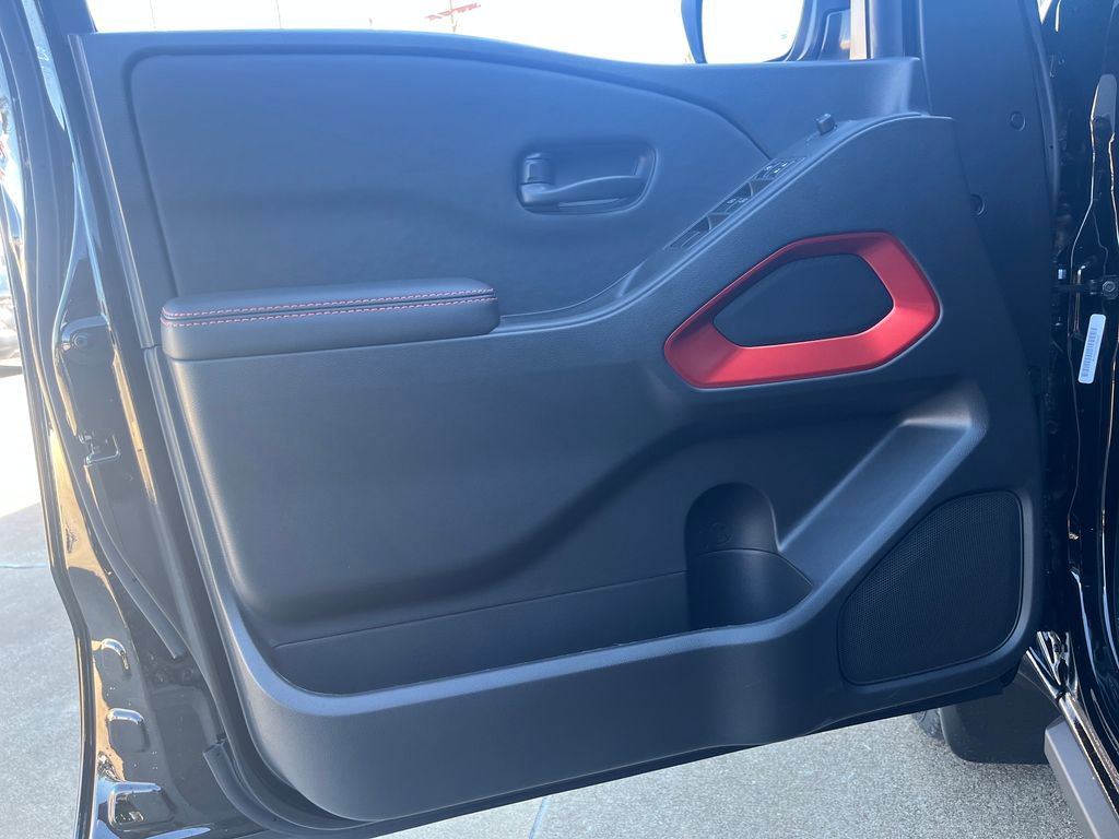 New 2026 Nissan Frontier Pro-X w/ Pro-X Convenience Package RWD image 10