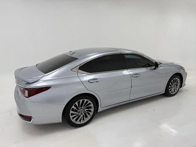 Used 2025 Lexus ES 300h w/ Technology Package FWD image 41
