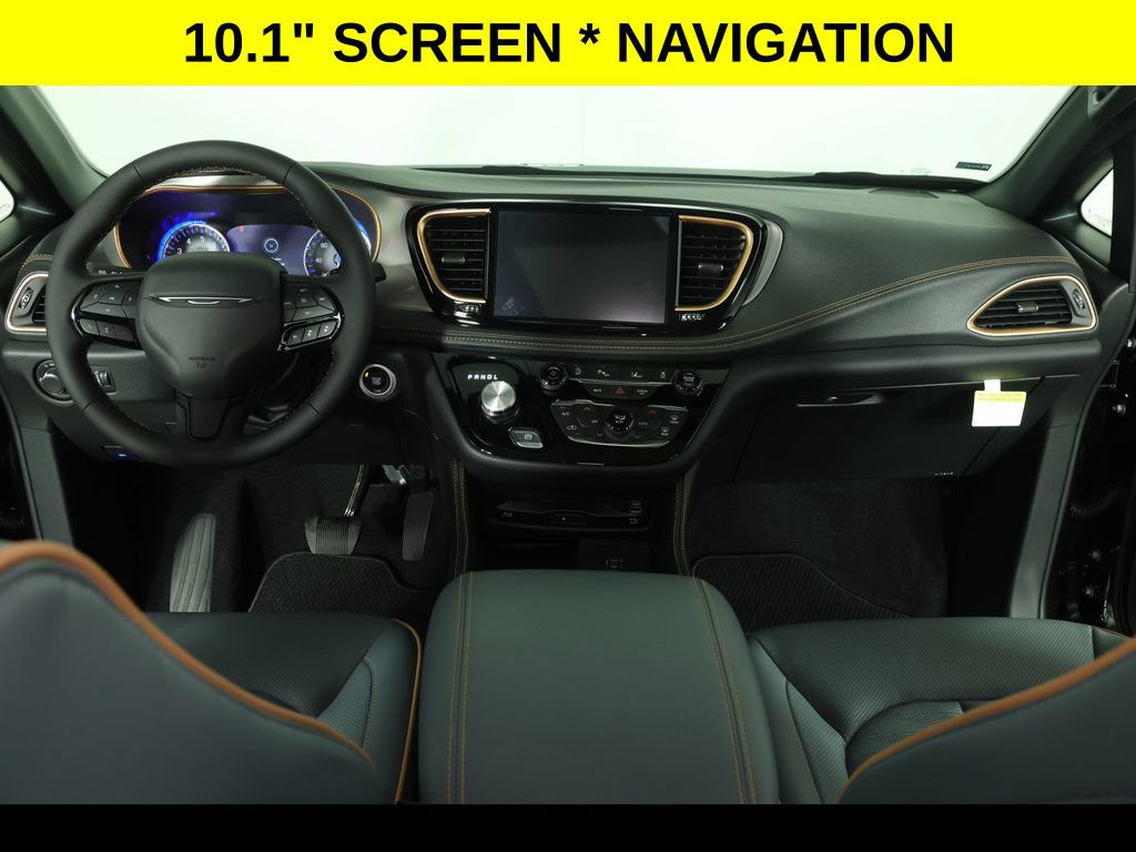 New 2027 Chrysler Pacifica Pinnacle w/ Theater Group AWD/4WD image 5