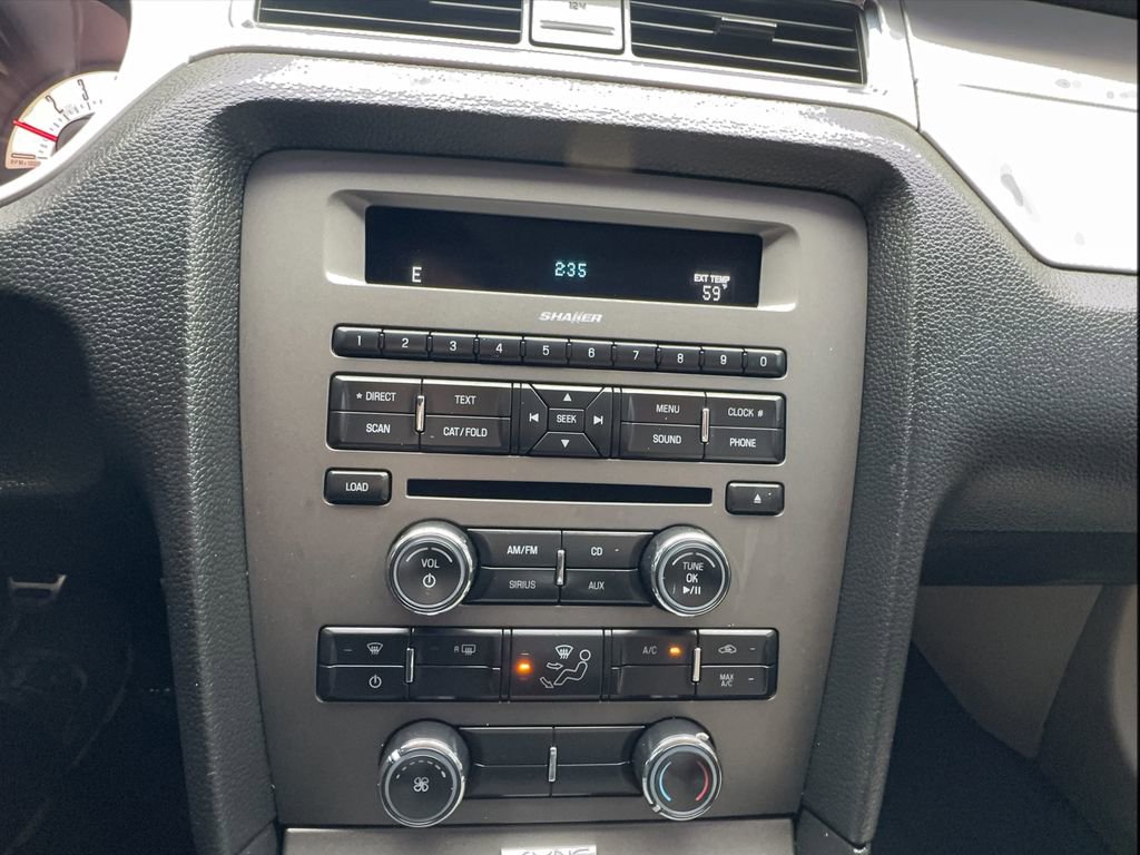 Used 2011 Ford Mustang GT Premium image 37