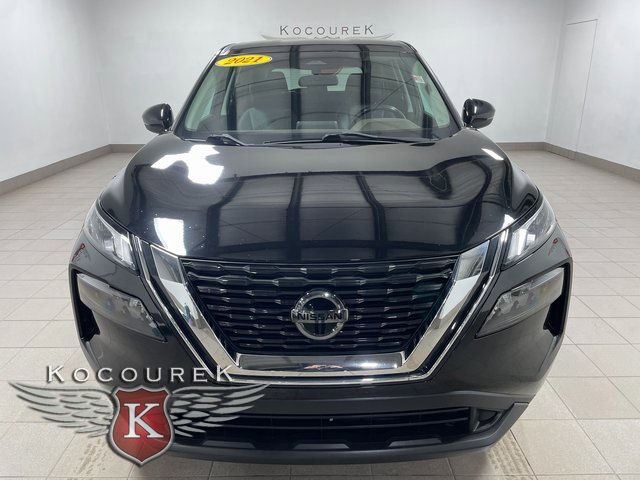 Used 2021 Nissan Rogue S image 2
