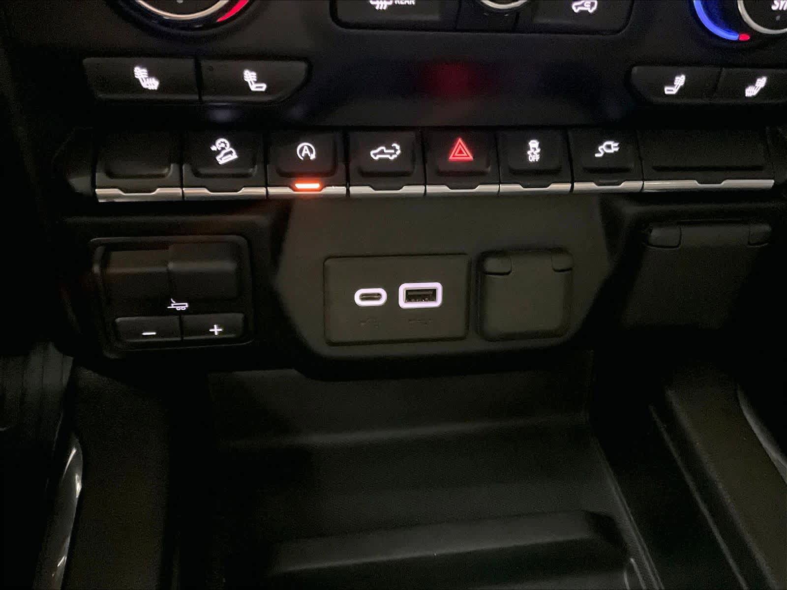 Used 2020 Chevrolet Silverado 1500 LT Trail Boss image 33