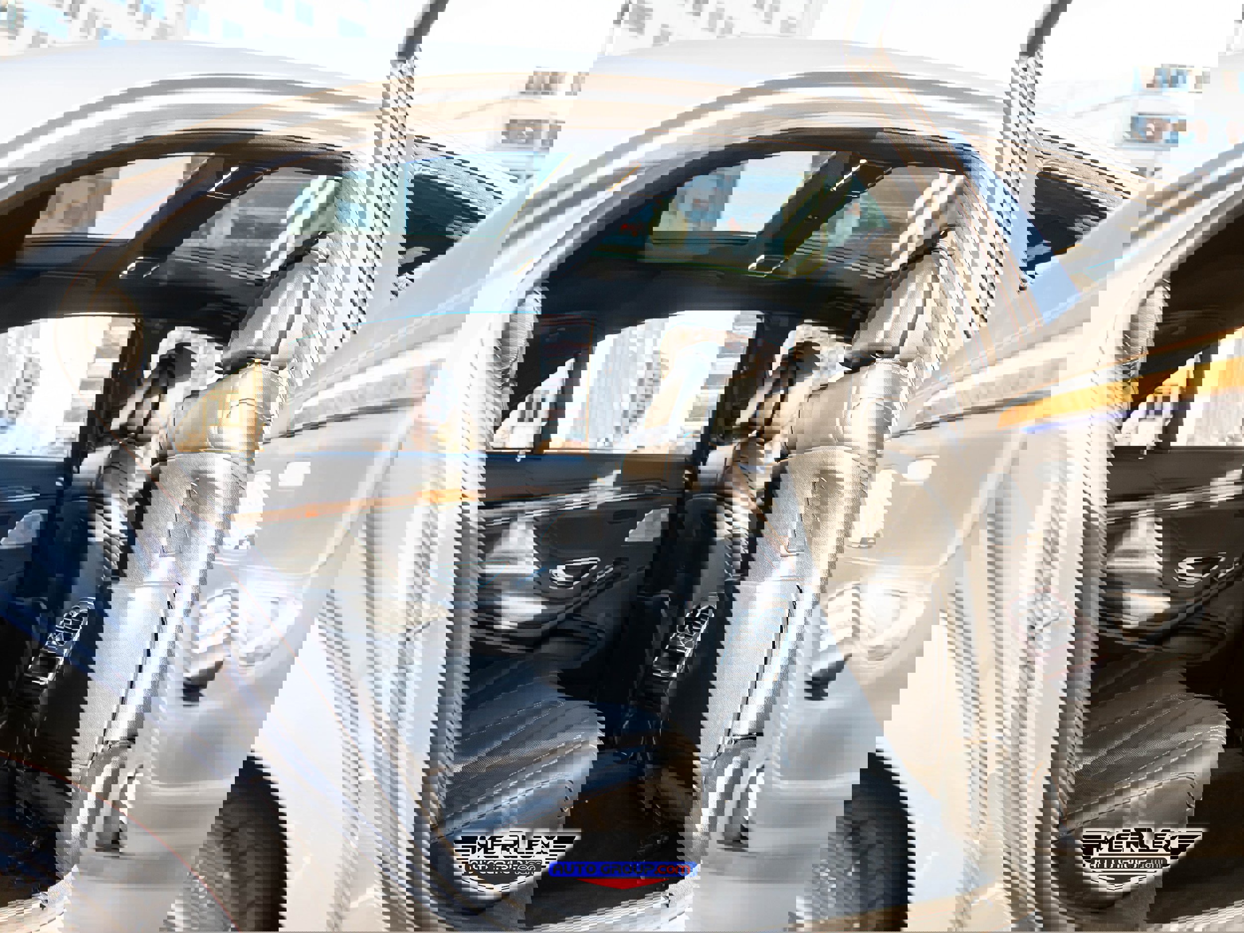 Used 2015 Mercedes-Benz S 550 Sedan w/ Premium 1 Package image 19