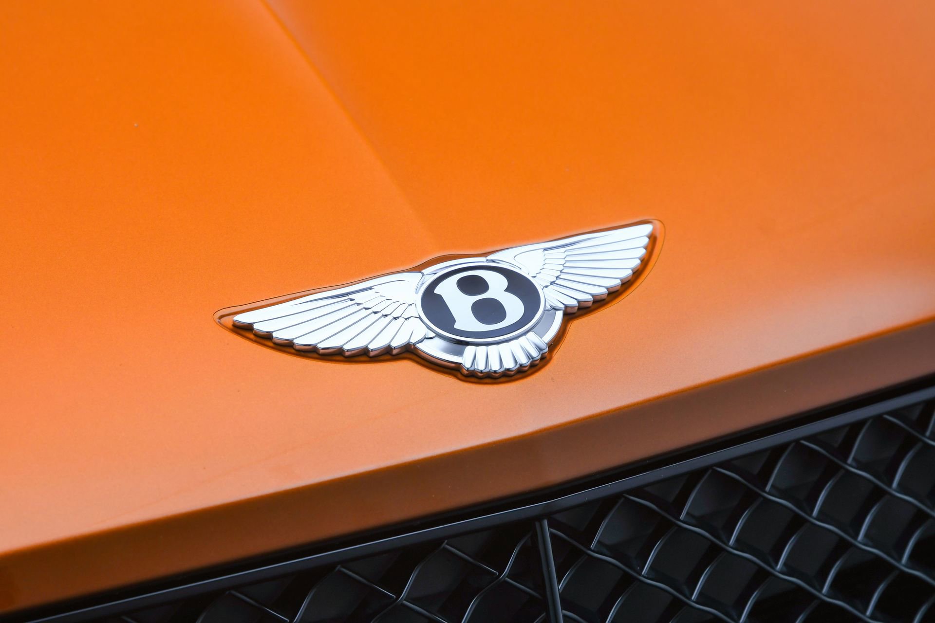 Certified 2022 Bentley Bentayga image 27