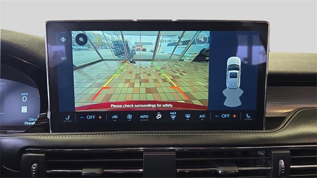 Used 2023 Lincoln Corsair Standard image 22