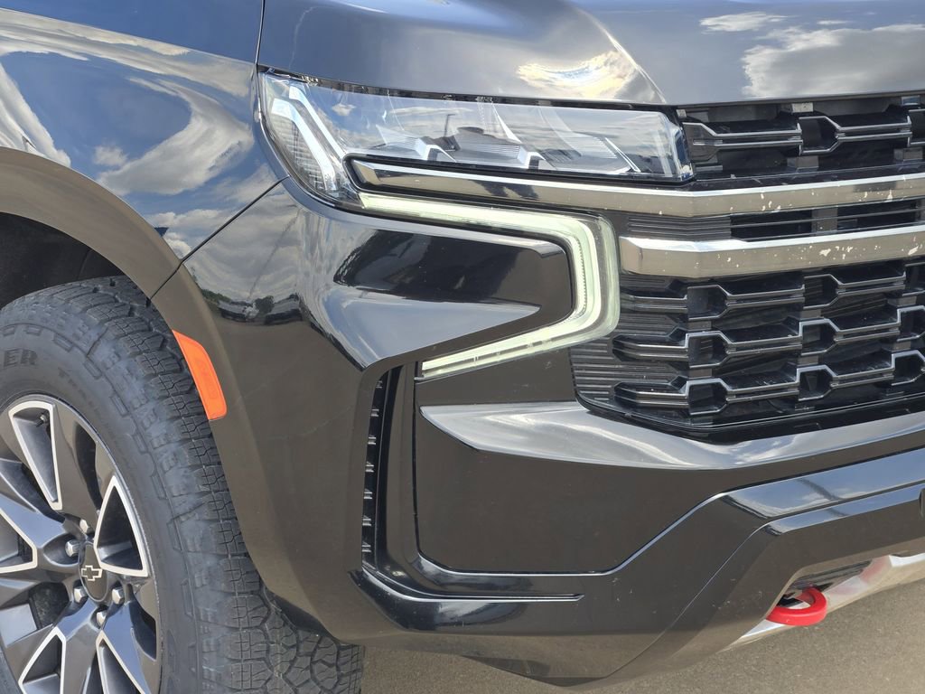 Used 2021 Chevrolet Suburban Z71 w/ Rear Media and Nav Package AWD/4WD image 31