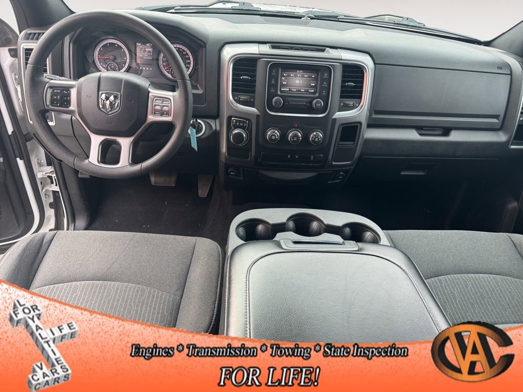 Used 2024 RAM 1500 Classic Warlock RWD image 11