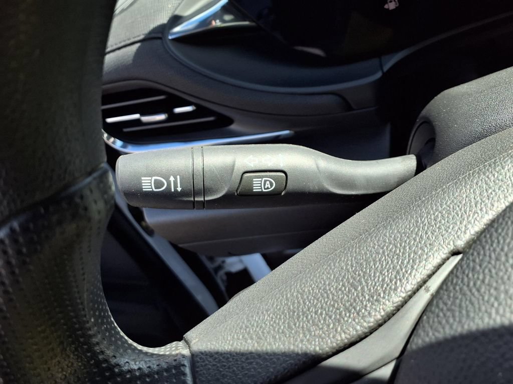 Certified 2026 Buick Envista Preferred FWD image 11