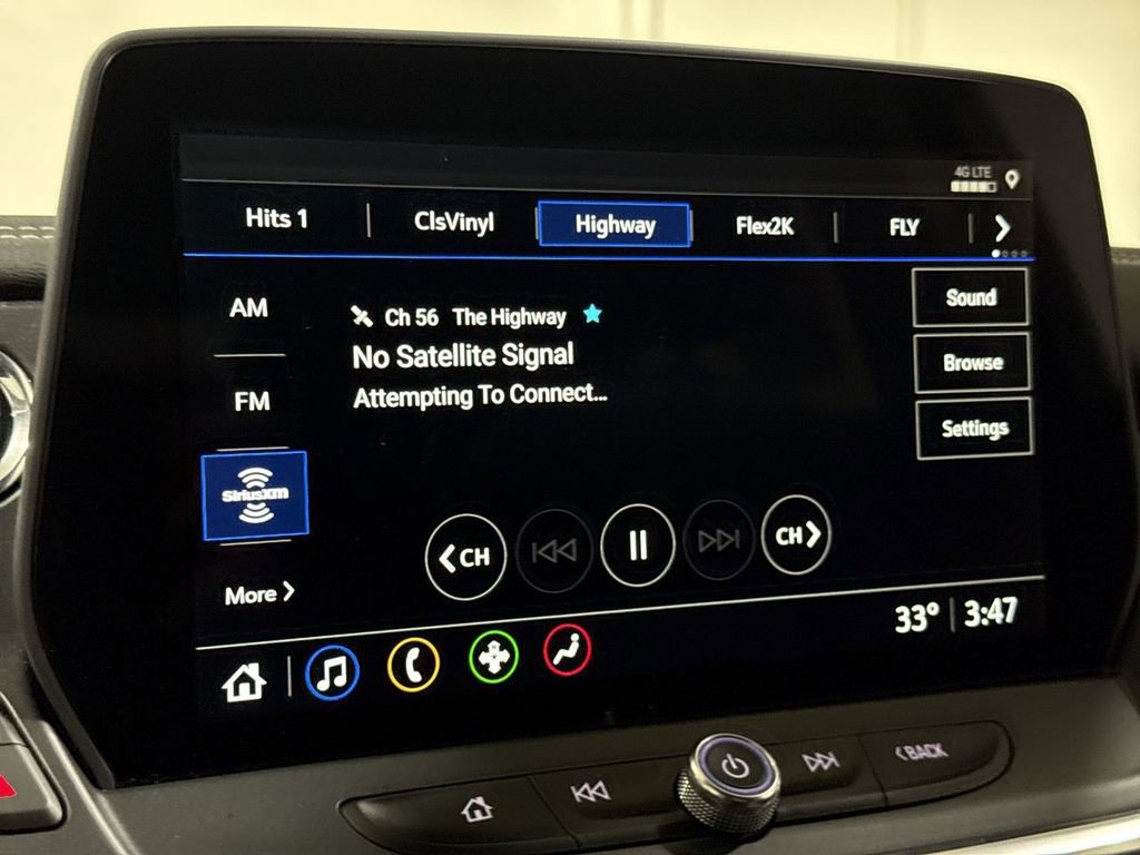 Used 2024 Chevrolet Blazer LT w/ Convenience Package FWD image 14