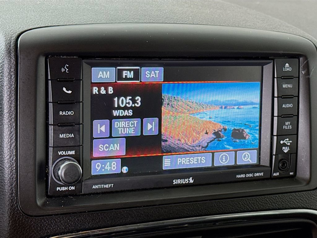Used 2019 Dodge Grand Caravan SE w/ UConnect Hands-Free Group FWD image 7