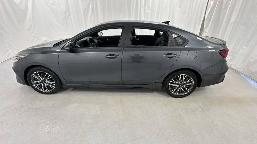 Used 2024 Kia Forte GT-Line image 6
