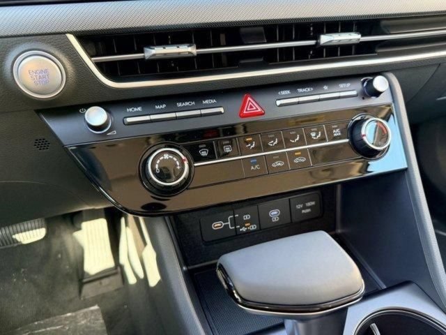 New 2026 Hyundai Sonata SE FWD image 29