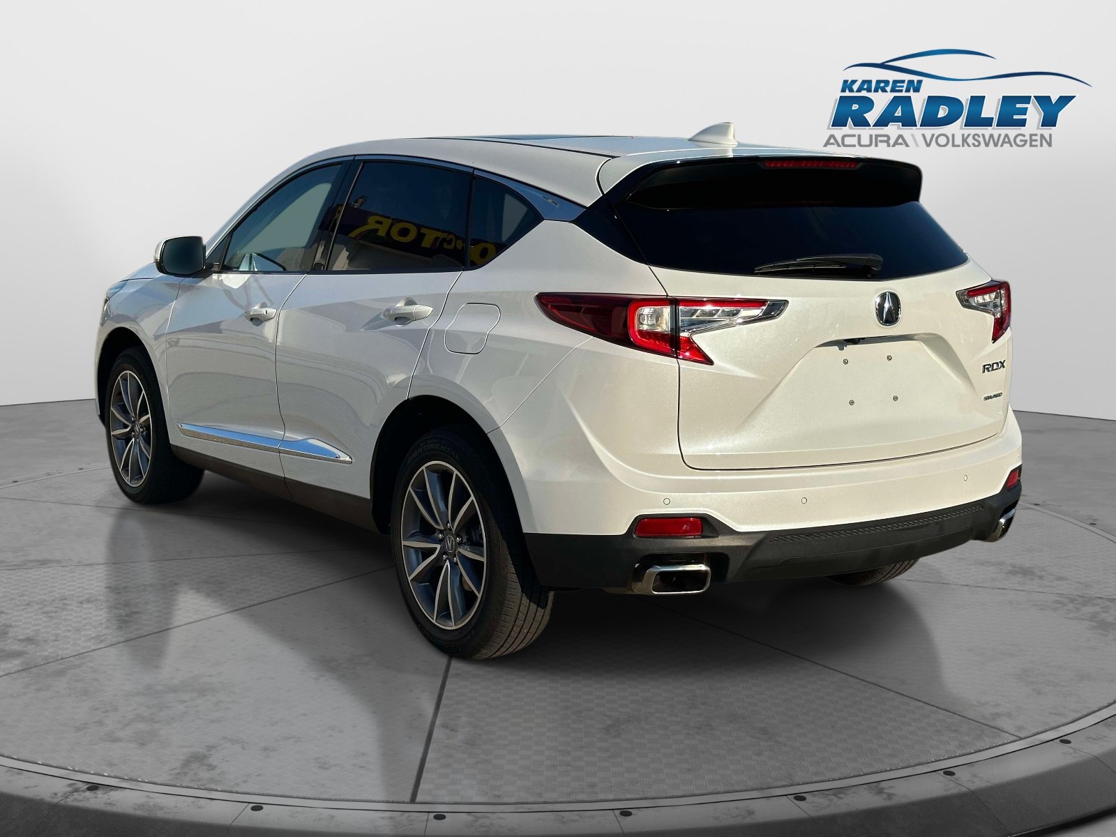 Certified 2023 Acura RDX w/ Technology Package AWD/4WD image 4